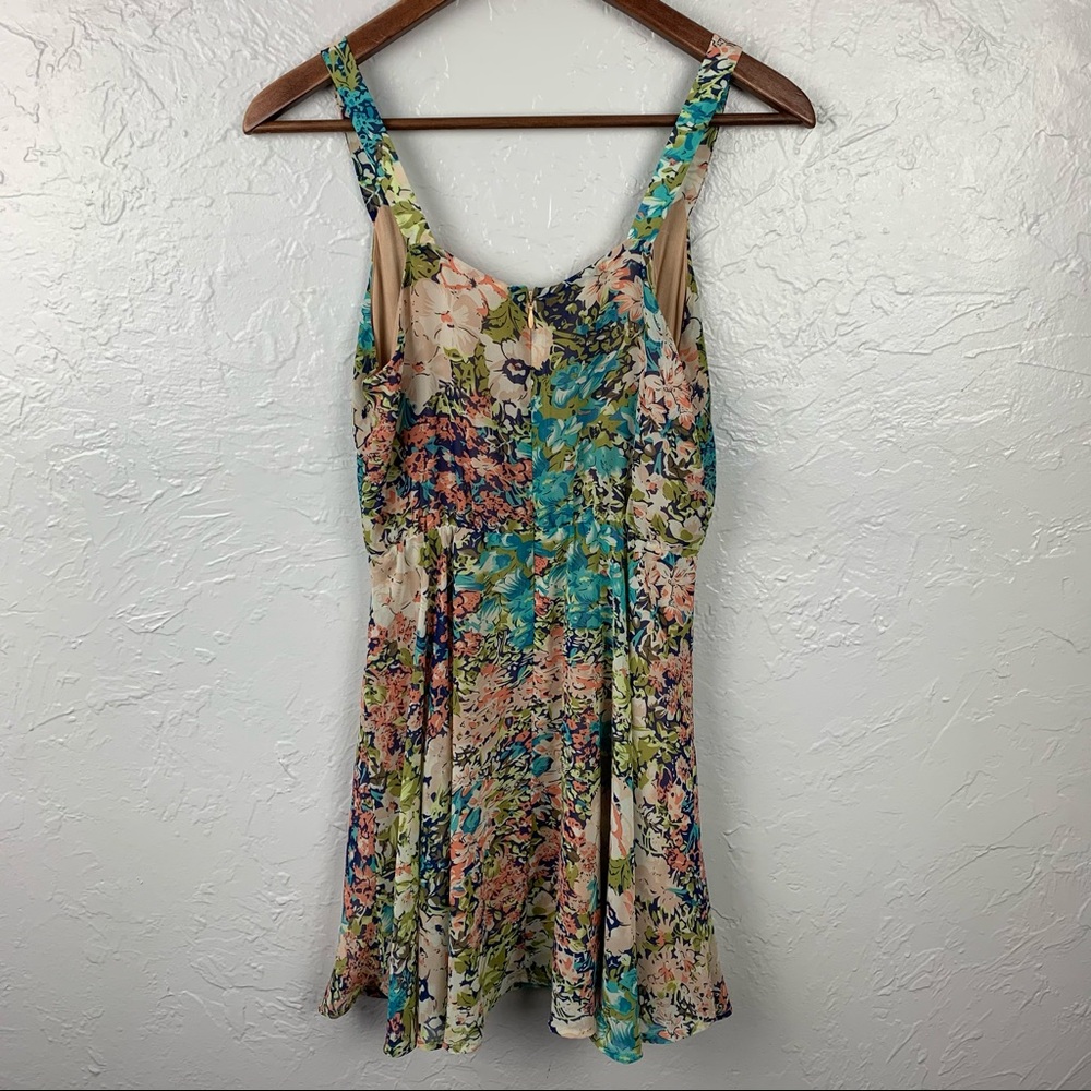 Urban outfitters: Lucca Couture floral mini dress - Picture 6 of 10